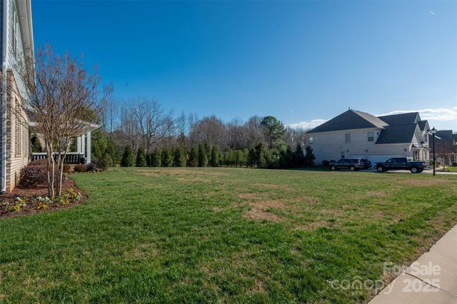 105 Downton Abbey Drive, Marvin, NC 28173