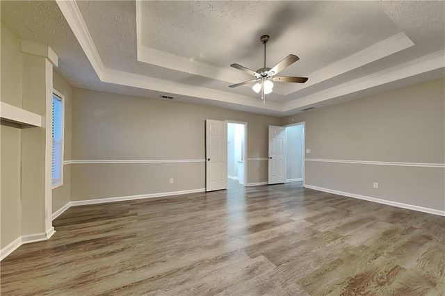 1570 Rose Pointe Drive, Loganville, GA 30052