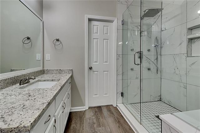 1570 Rose Pointe Drive, Loganville, GA 30052