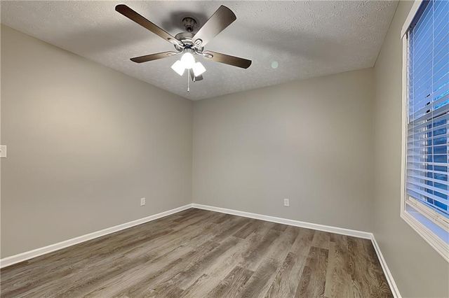 1570 Rose Pointe Drive, Loganville, GA 30052