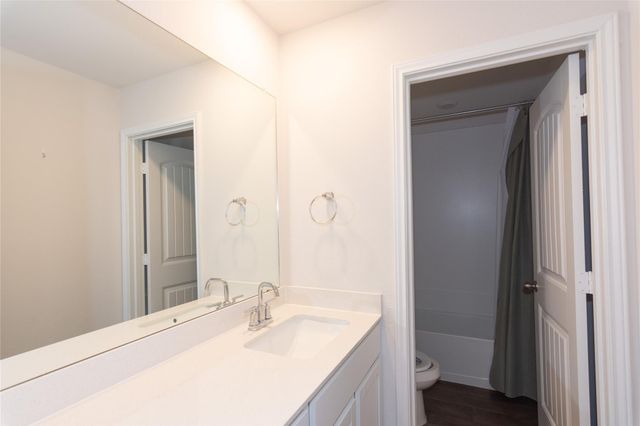 240 W Possum Kingdom DR W, Kyle, TX 78640
