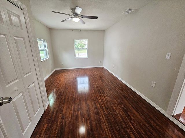 34911 ANSLEY AVENUE, Dade City, FL 33523