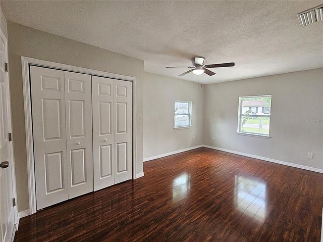 34911 ANSLEY AVENUE, Dade City, FL 33523