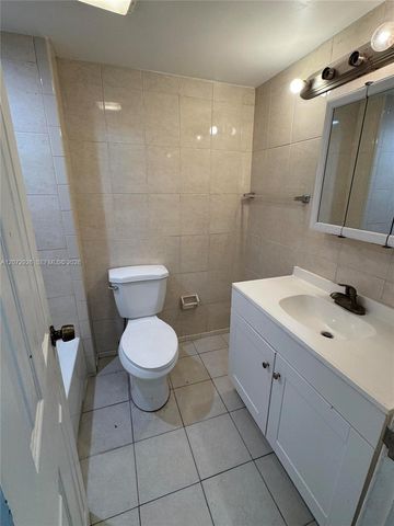 4530 NW 79th Avenue 2D, Doral, FL 33166