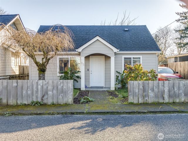 65 NW Shintaffer Street, Castle Rock, WA 98611