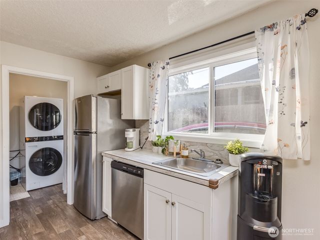 65 NW Shintaffer Street, Castle Rock, WA 98611