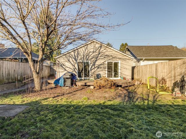 65 NW Shintaffer Street, Castle Rock, WA 98611