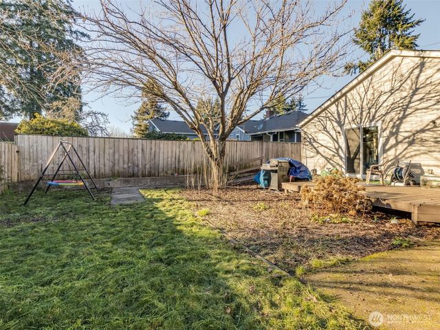 65 NW Shintaffer Street, Castle Rock, WA 98611