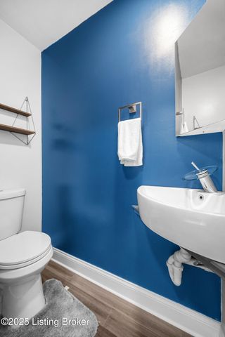 2721 Chickasaw Ave, Louisville, KY 40206