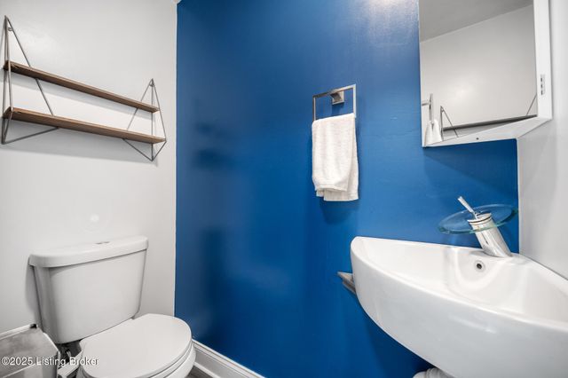 2721 Chickasaw Ave, Louisville, KY 40206