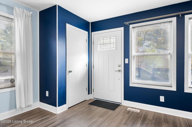 2721 Chickasaw Ave, Louisville, KY 40206