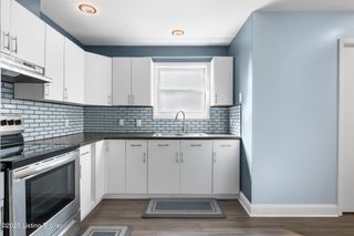 2721 Chickasaw Ave, Louisville, KY 40206