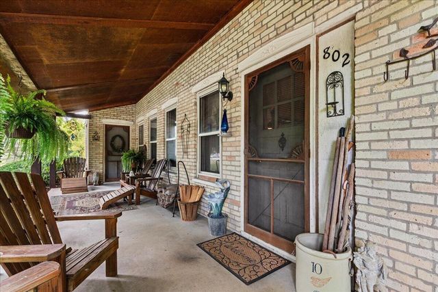 802 S Teut ROAD, Burlington, WI 53105