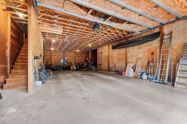 802 S Teut ROAD, Burlington, WI 53105