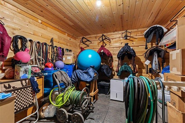 802 S Teut ROAD, Burlington, WI 53105