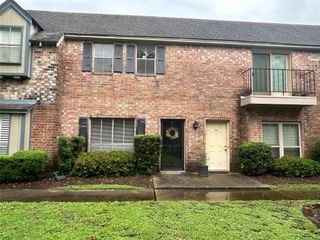 850 Threadneedle Street 71, Houston, TX 77079