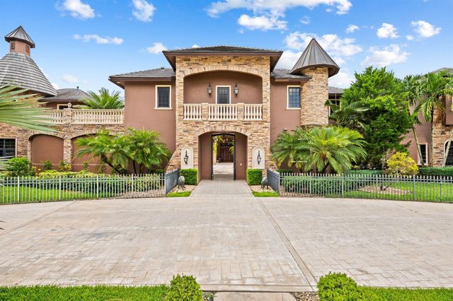 6300 Riverside Drive, Parkland, FL 33067