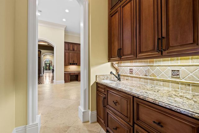 6300 Riverside Drive, Parkland, FL 33067