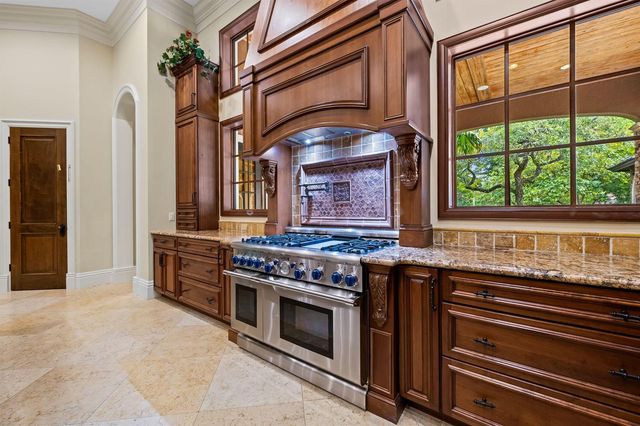 6300 Riverside Drive, Parkland, FL 33067