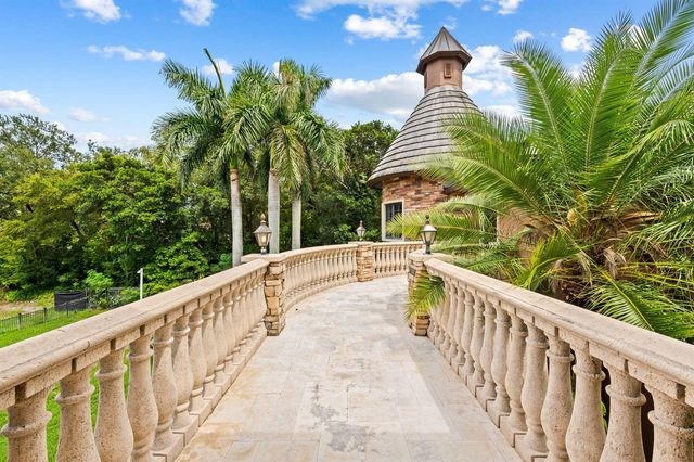 6300 Riverside Drive, Parkland, FL 33067