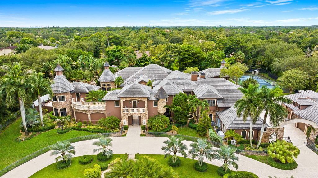 6300 Riverside Drive, Parkland, FL 33067