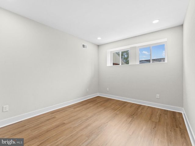 1002 N 65TH ST, Philadelphia, PA 19151