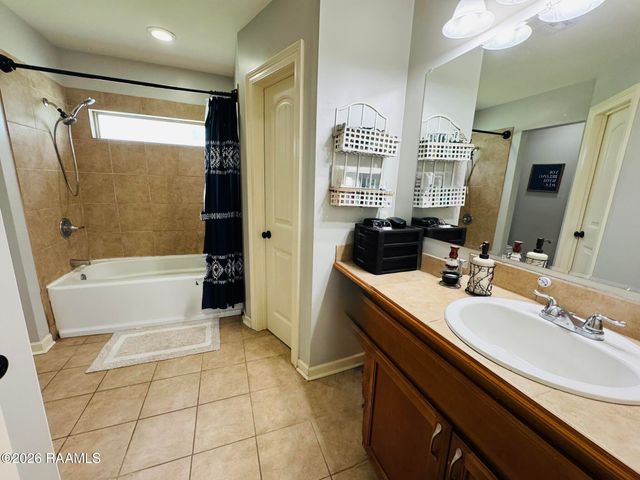 132 W Anna Street, Sunset, LA 70584