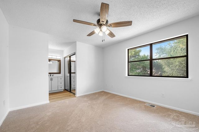 3250 Fernwood Dr, Gulf Breeze, FL 32563