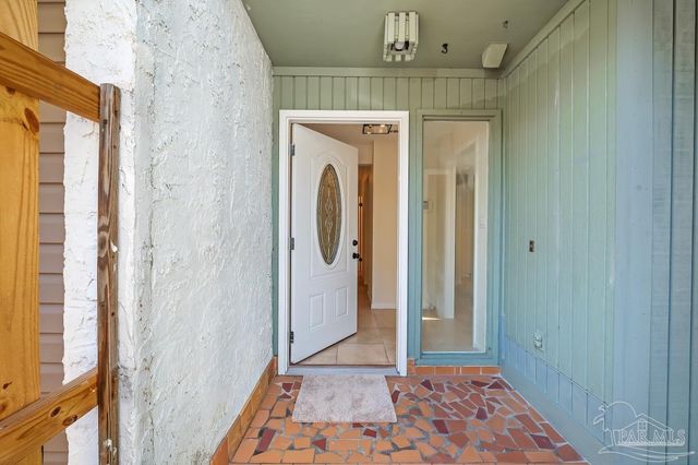 3250 Fernwood Dr, Gulf Breeze, FL 32563