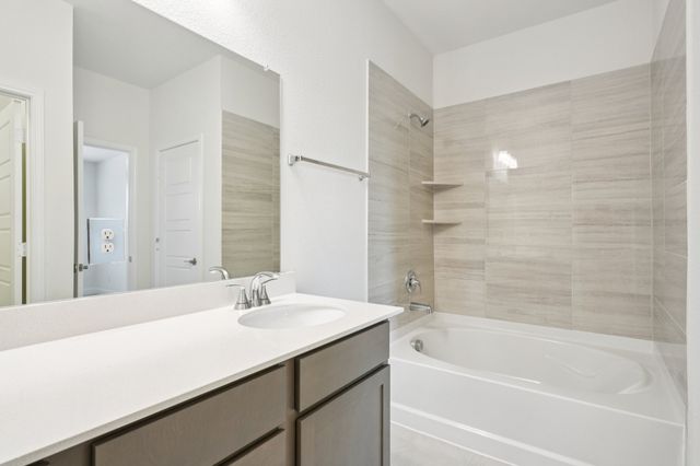 2724 Goldfinch Drive, Denton, TX 76205