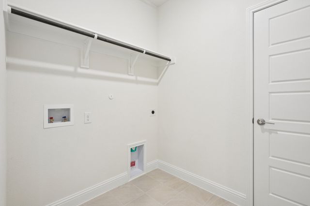 2724 Goldfinch Drive, Denton, TX 76205