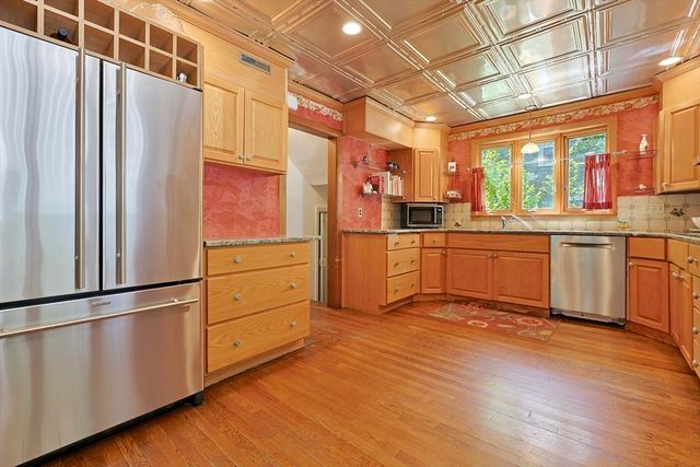 33 Princess Road, Newton, MA 02465