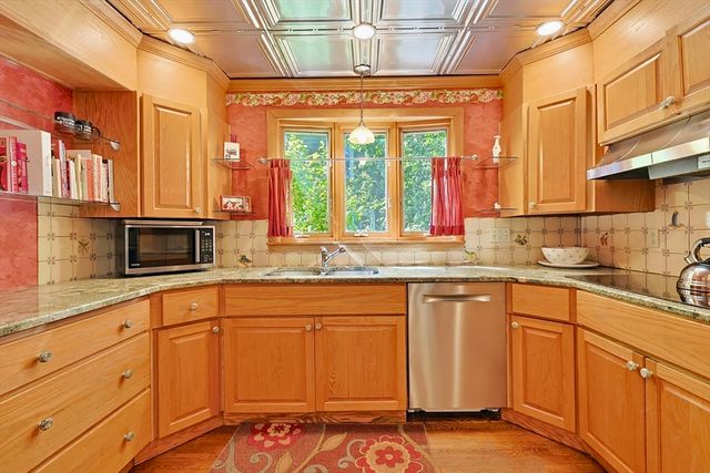 33 Princess Road, Newton, MA 02465