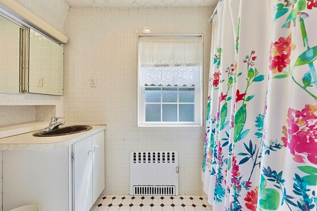 33 Princess Road, Newton, MA 02465