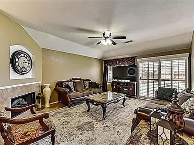 1206 Periwinkle Drive, Wylie, TX 75098