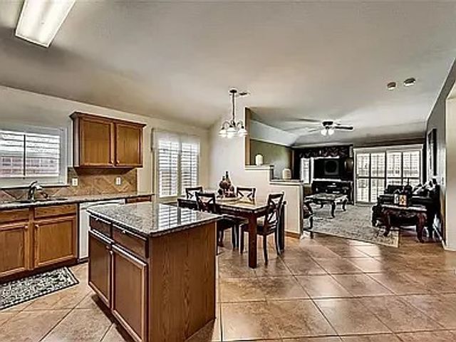 1206 Periwinkle Drive, Wylie, TX 75098