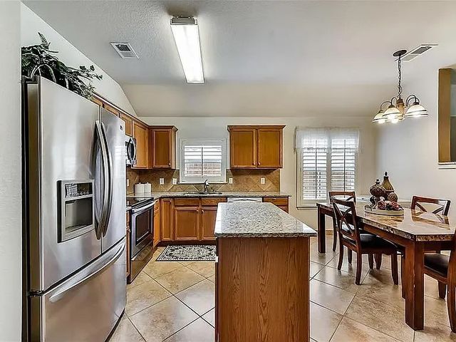 1206 Periwinkle Drive, Wylie, TX 75098