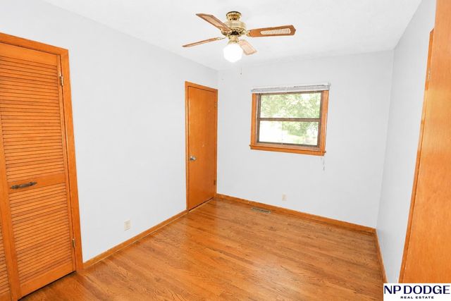 9248 Fowler Circle, Omaha, NE 68134