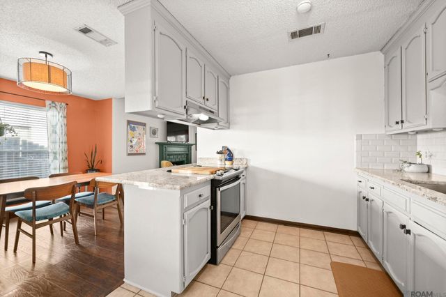 7814 Chairman Ave, Baton Rouge, LA 70817