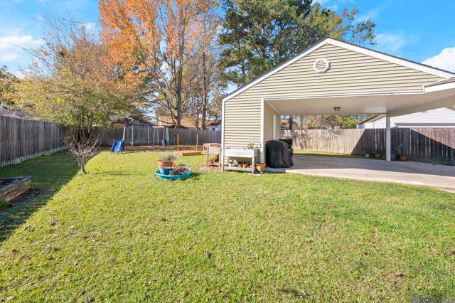 7814 Chairman Ave, Baton Rouge, LA 70817