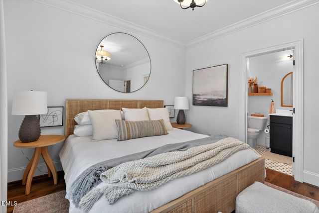 65 N Flanders Street, Chapel Hill, NC 27517