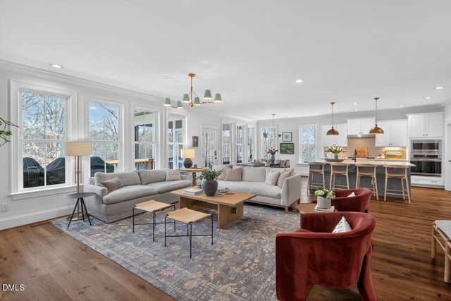 65 N Flanders Street, Chapel Hill, NC 27517