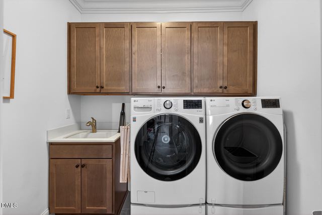 65 N Flanders Street, Chapel Hill, NC 27517