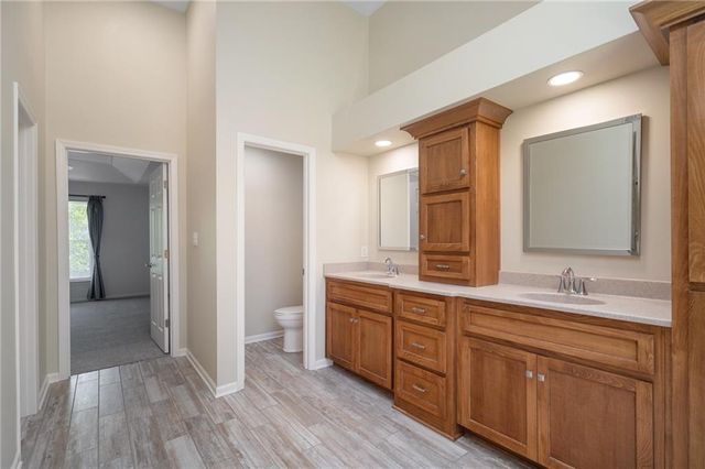 14610 W 83rd Street, Lenexa, KS 66215