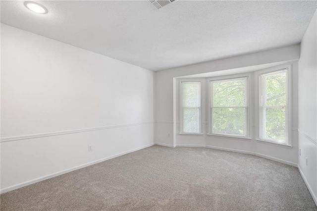 14610 W 83rd Street, Lenexa, KS 66215