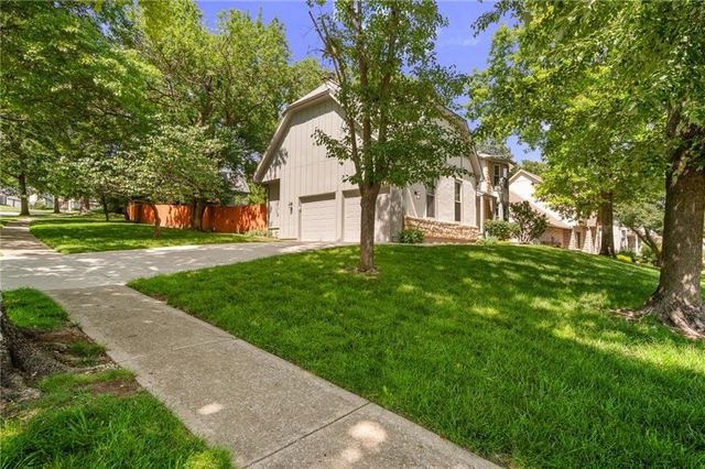 14610 W 83rd Street, Lenexa, KS 66215