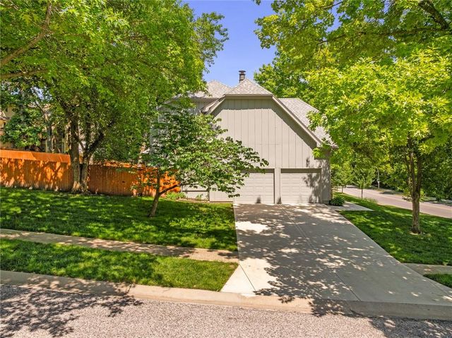 14610 W 83rd Street, Lenexa, KS 66215