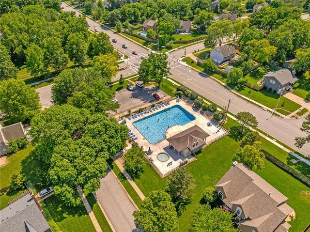 14610 W 83rd Street, Lenexa, KS 66215