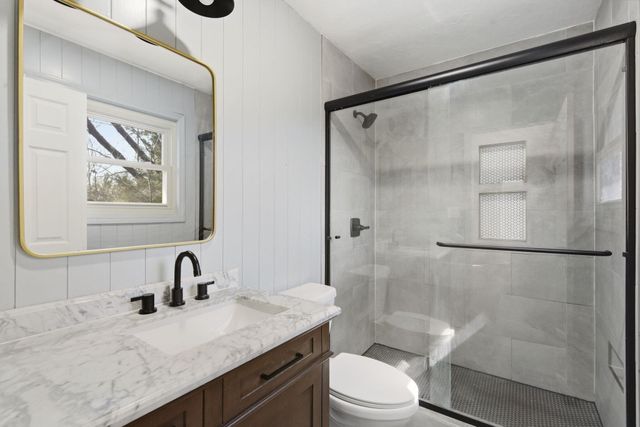 104 South Drive, Branson, MO 65616