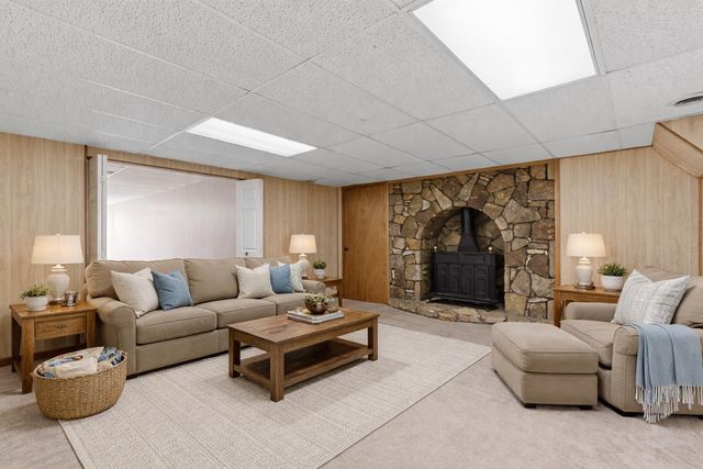 104 South Drive, Branson, MO 65616